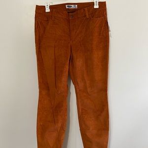 Old Navy Cords (NWT)